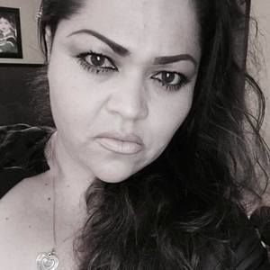 Meet your Posher, Sylvia